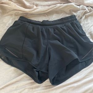 Lululemon hotty hot shorts